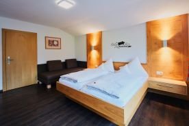 Wohnung 9